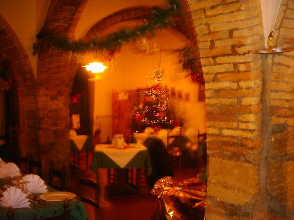 Hotel Il Malandrone โรซิญญาโน มาริตตีโม ภายนอก รูปภาพ