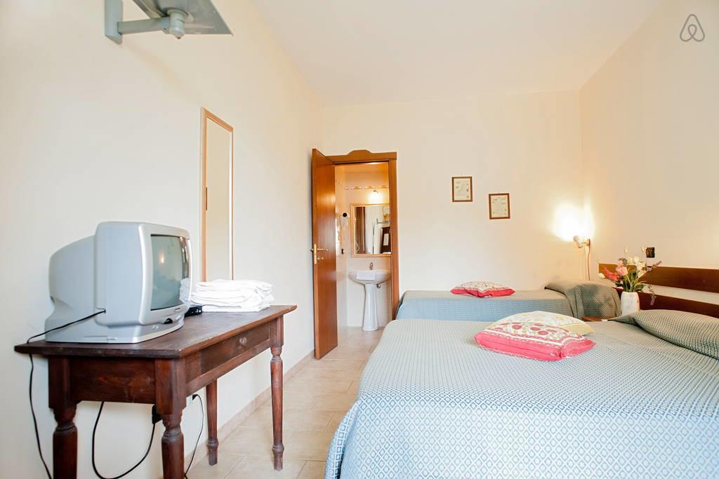 Hotel Il Malandrone โรซิญญาโน มาริตตีโม ภายนอก รูปภาพ